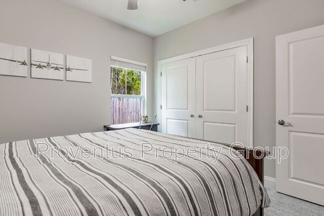 Building Photo - 1925 Cotton Bay Ln