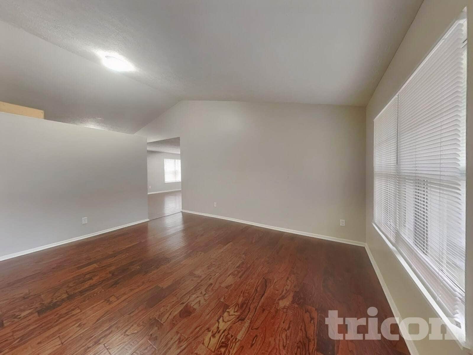 Building Photo - 3737 W 42nd Terrace