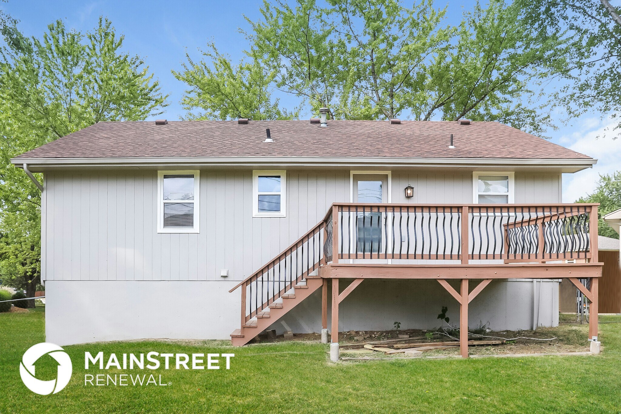 Building Photo - 1435 Park Cir