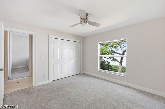 Building Photo - 25820 Creekbend Dr