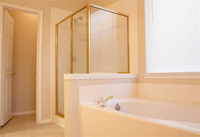 Building Photo - 3917 Rushden Ct