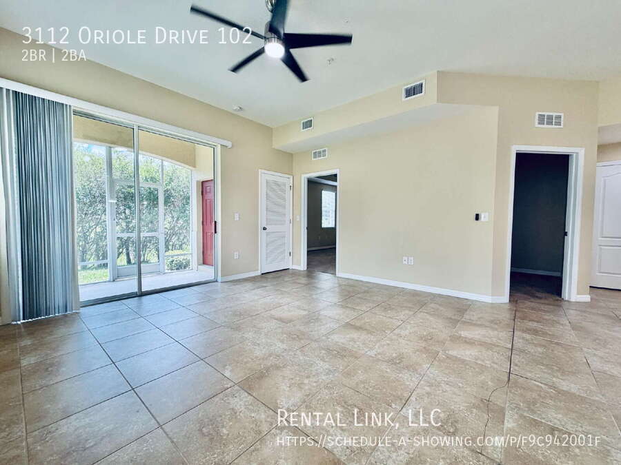 Building Photo - 3112 Oriole Dr
