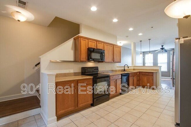 Building Photo - 75 Shoemaker Ct