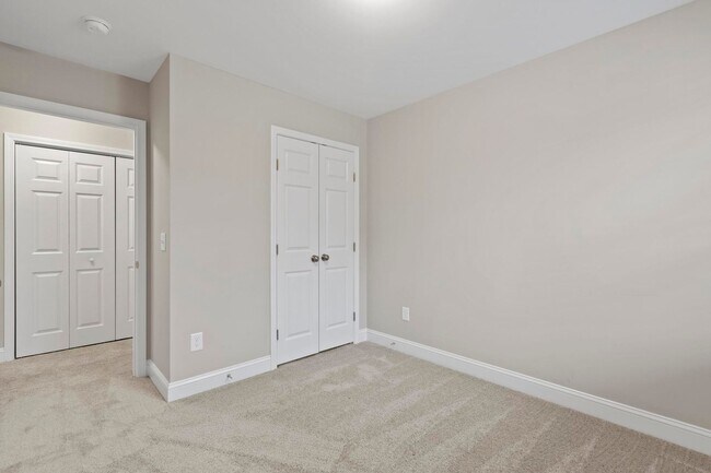 Building Photo - Townhome for Rent!