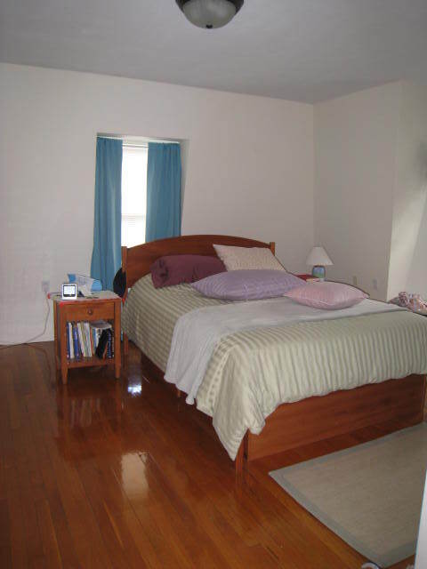 Building Photo - 37 Langdon St