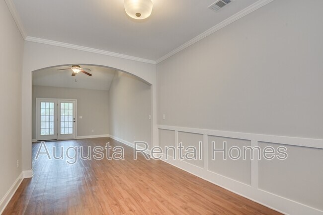 Building Photo - 5352 Nikki Way