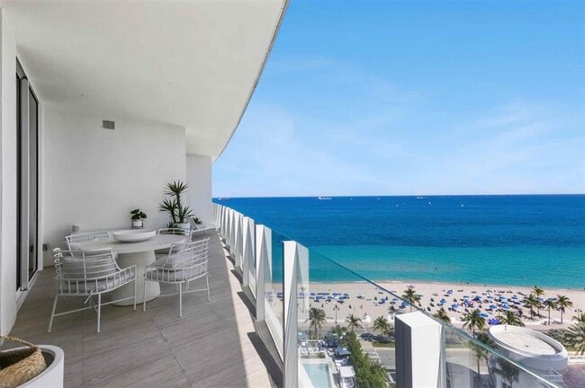 Building Photo - 525 N Fort Lauderdale Beach Blvd
