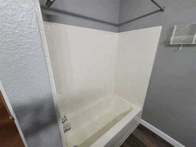 Building Photo - 1 Watergrove Ct