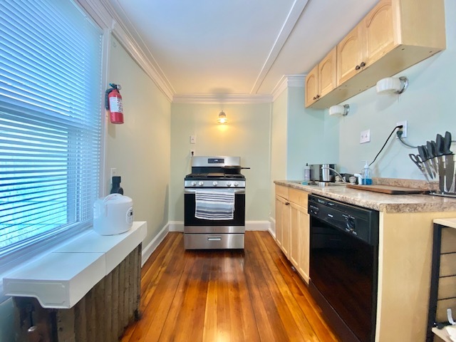 Building Photo - 7 Griggs Pl