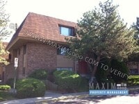 Building Photo - 1140 Walnut Ave