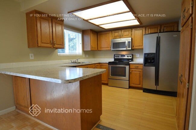 Building Photo - 14635 SE 138th Pl