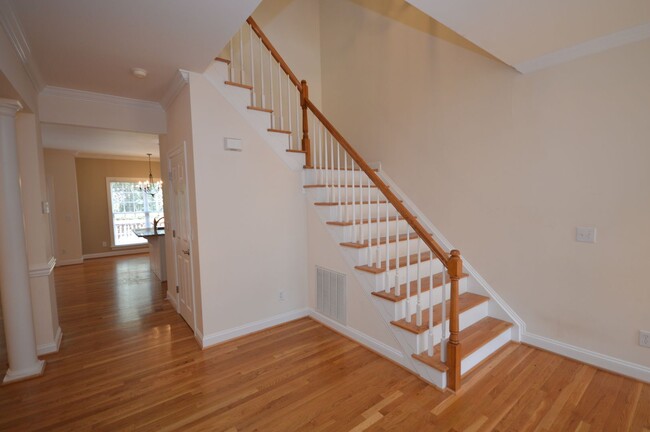Building Photo - 103 Grande Dr