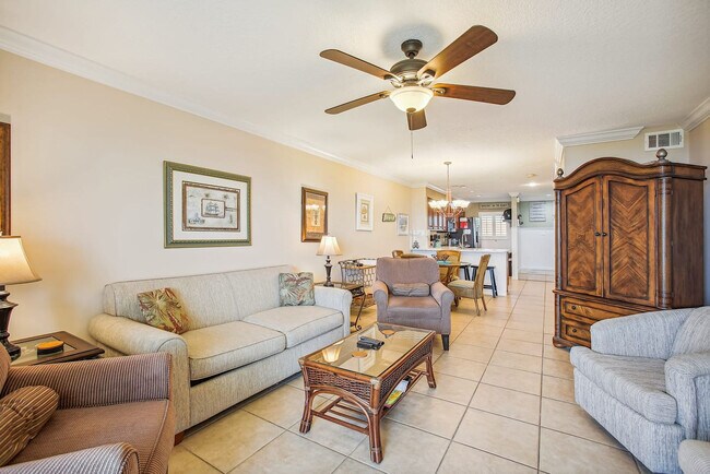 Building Photo - 6100 A1A S