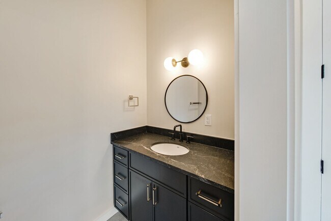 Building Photo - 1861 Zeta Way