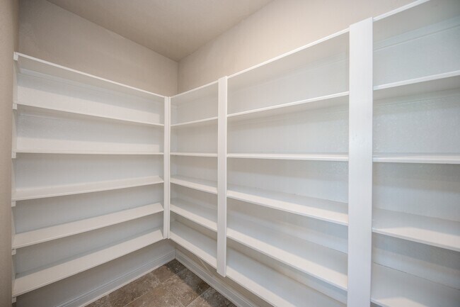 Building Photo - 16103 Devils River Ct