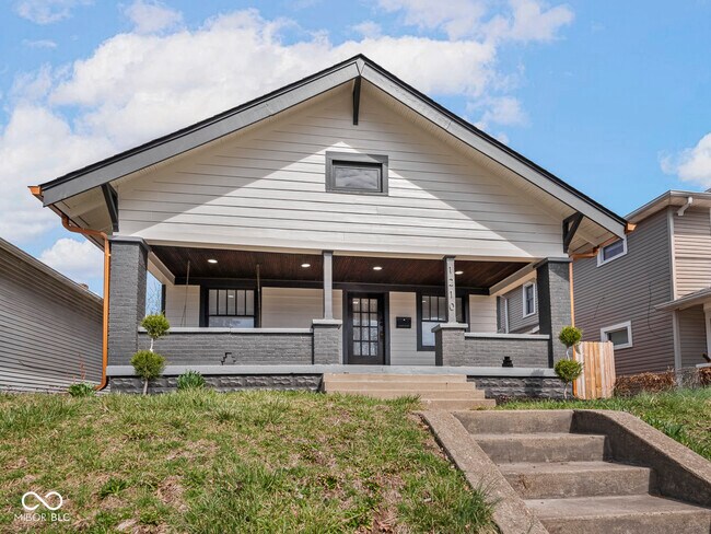 Building Photo - 1210 Finley Ave