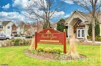 Building Photo - 189 Sunshine Dr