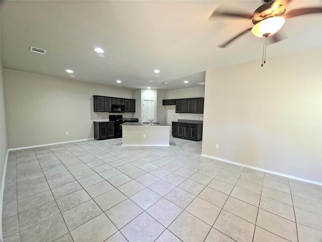 Building Photo - 1208 Garland Rd