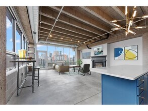 Building Photo - 901 N 3rd St