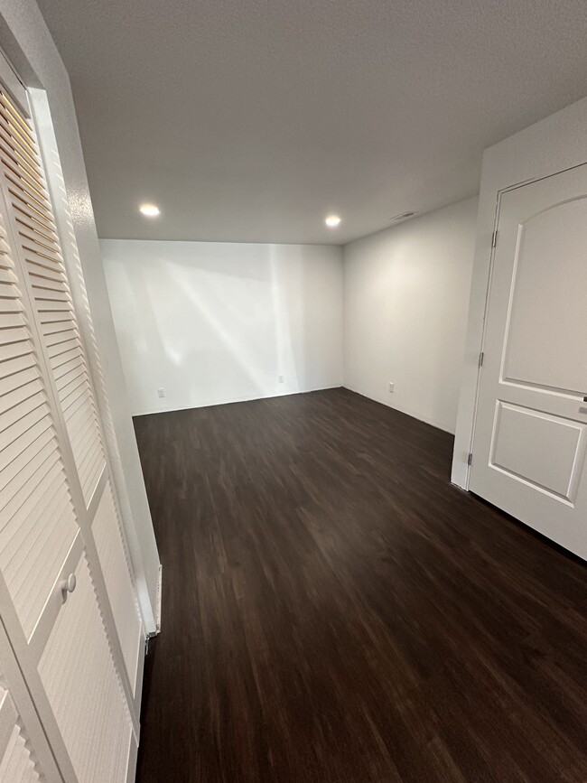 Basement Bedroom - 5507 Fiesta Ln