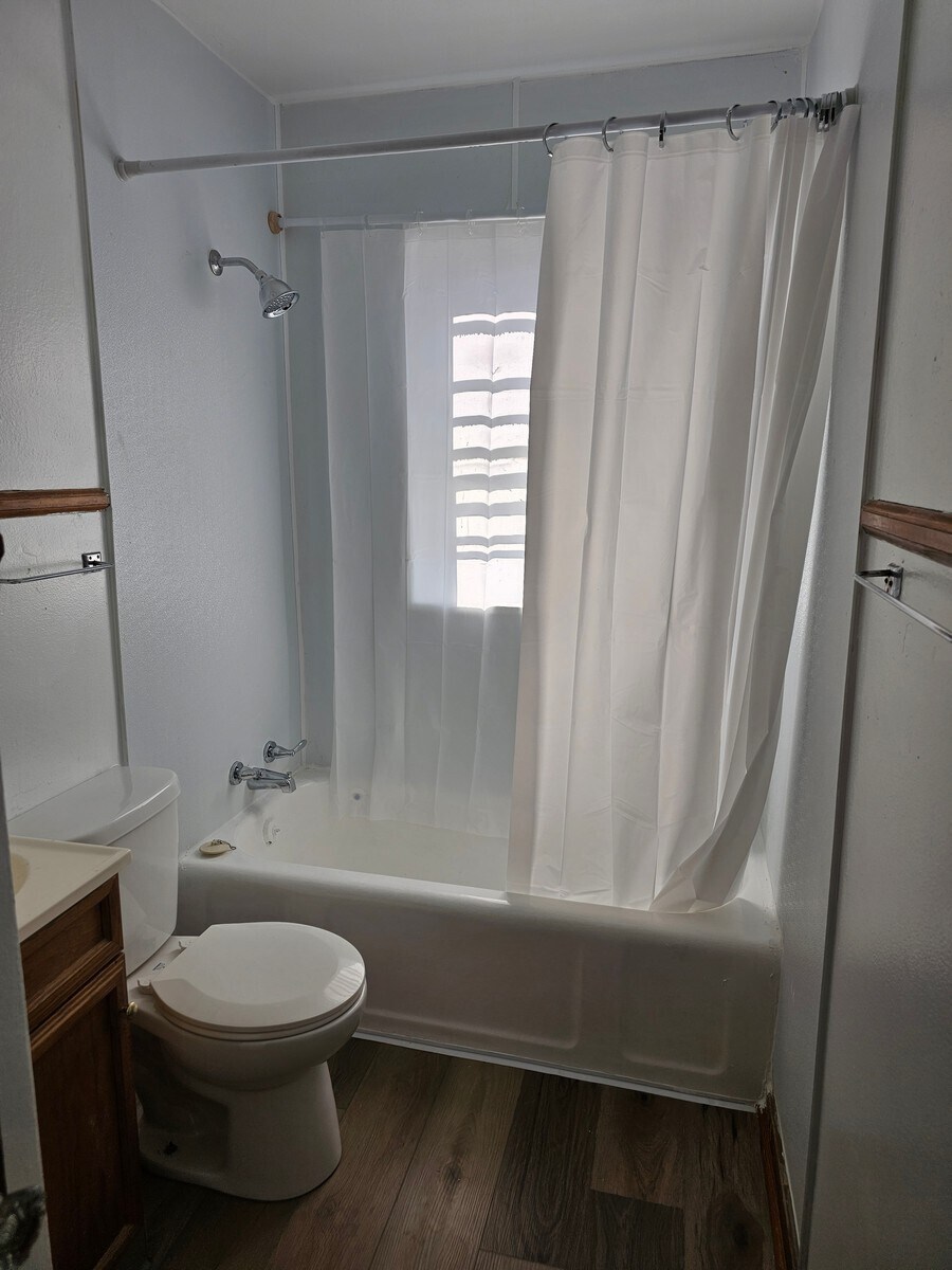 Building Photo - 2900 Sheridan St