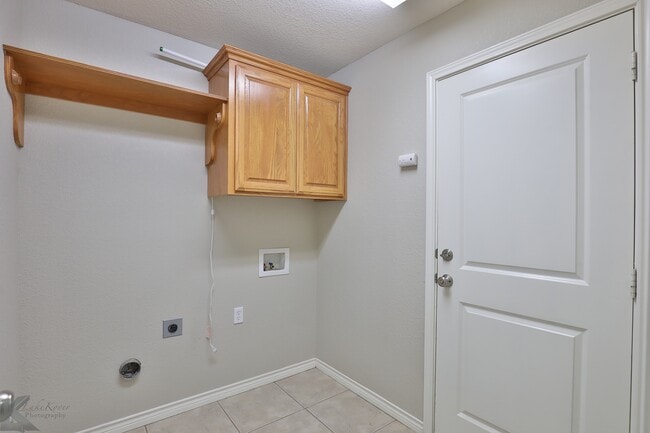 Building Photo - 7125 Sable Cir