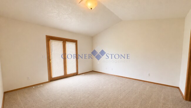Building Photo - 5537 N Tumbleweed Pl