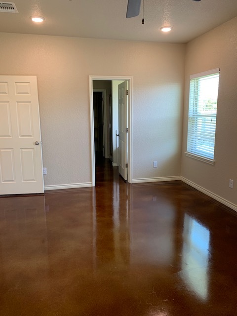 Master Bedroom & Bath - 6108 Boxelder Trail