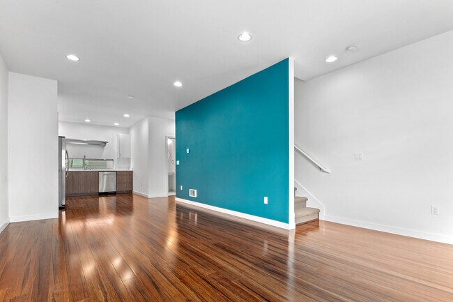 Building Photo - 4244 S Greenbelt Station Dr