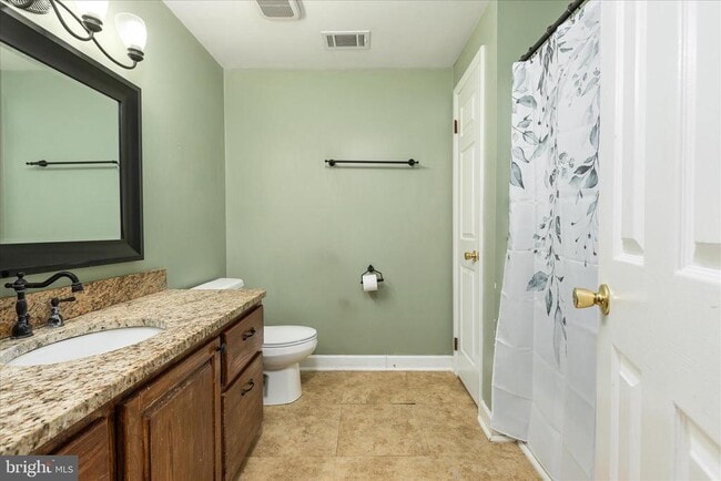 Building Photo - 716 Gafia Lodge Rd