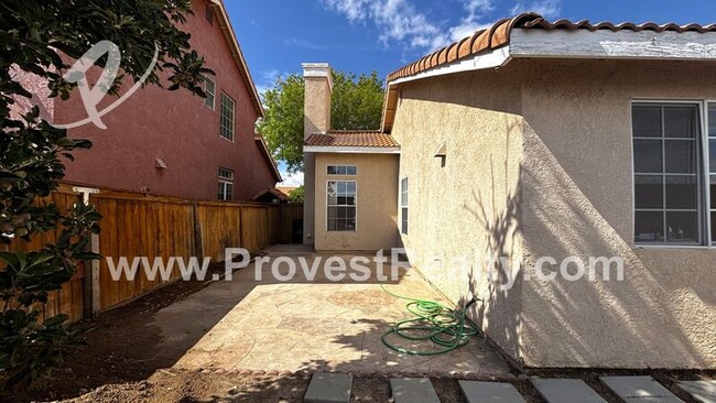 Building Photo - 12549 Loma Verde Dr