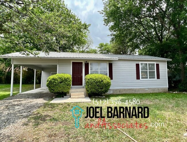 Primary Photo - Availably July 12: Charming 3 Bedroom 1 Ba...