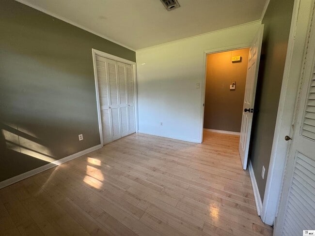 Building Photo - 808 Sunset Blvd