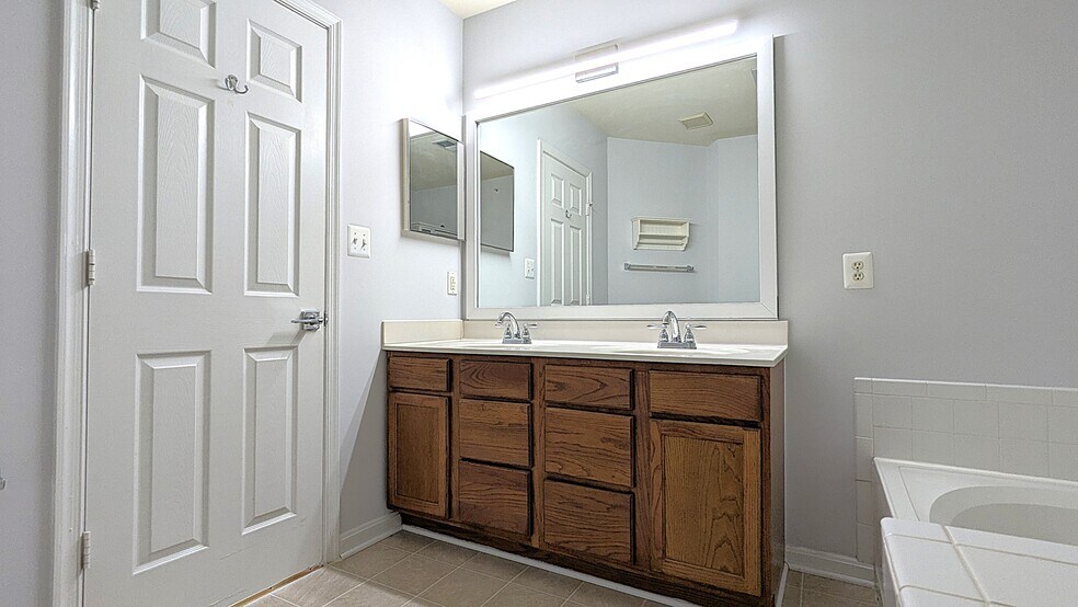 Building Photo - 46368 Hobbs Sq