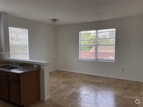 Building Photo - 953 SW 10th St