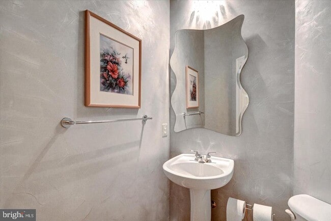 Building Photo - 2732 Lightfoot Dr