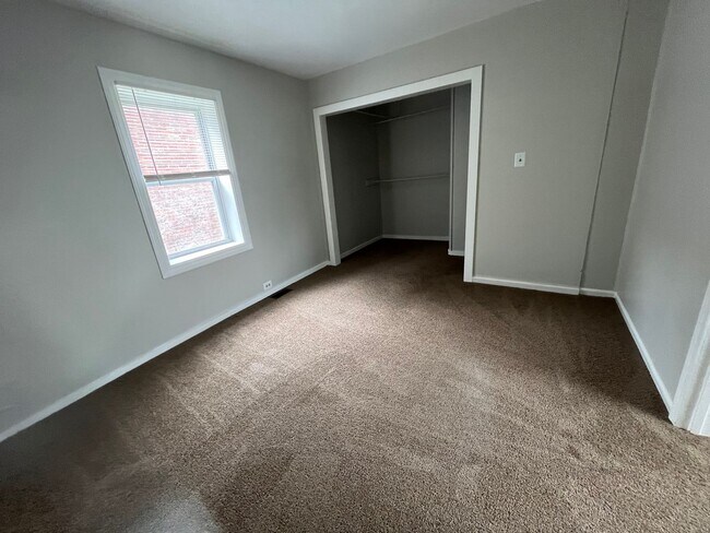 Building Photo - Renovated 3BR house in Portland