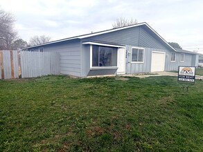 Building Photo - 3406 S Florida Ave