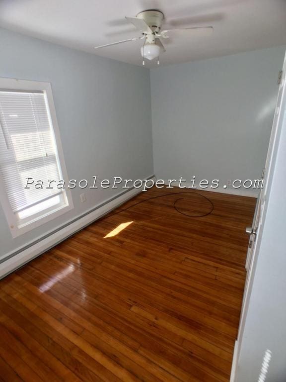 Building Photo - 704 Cooney St