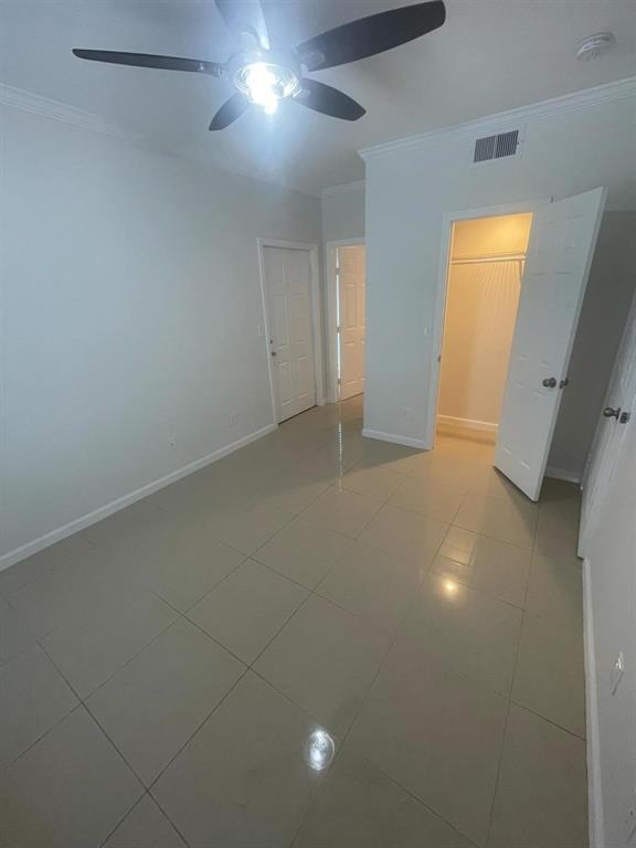 Building Photo - 2101 Bernardo De Galvez Ave