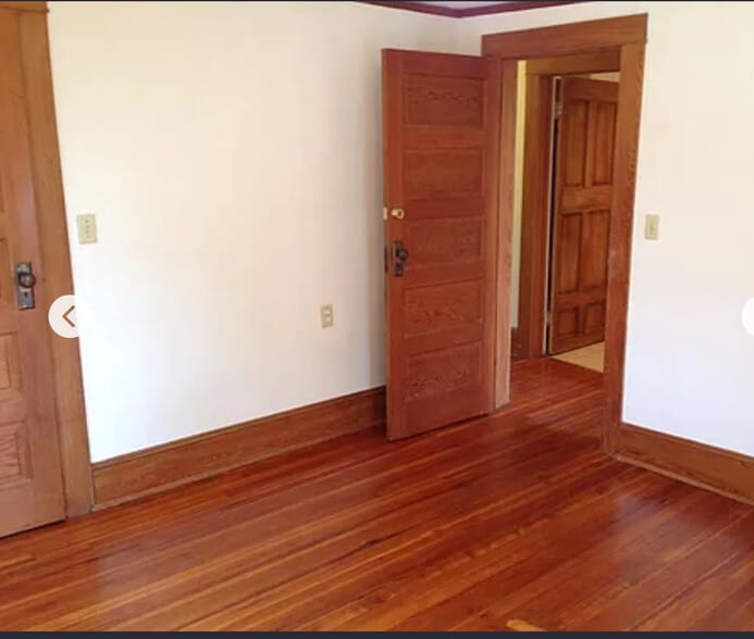 Bedroom - 202 Delaware Ave