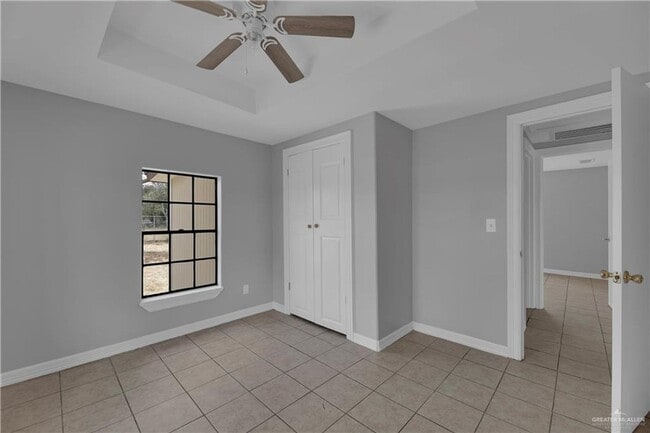 Building Photo - Charming 2-Bedroom Home with Central AC and Fenced Lot!