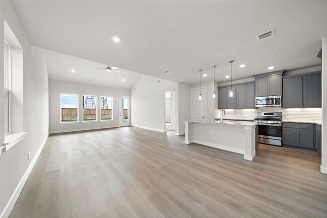 Building Photo - 21531 Eads Crk Dr