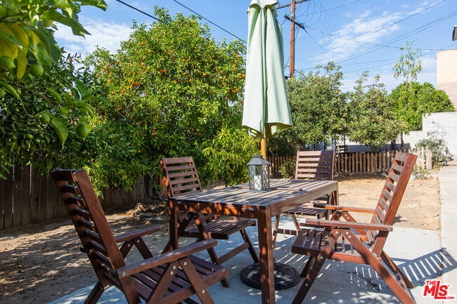 Building Photo - 5177 Bohlig Rd