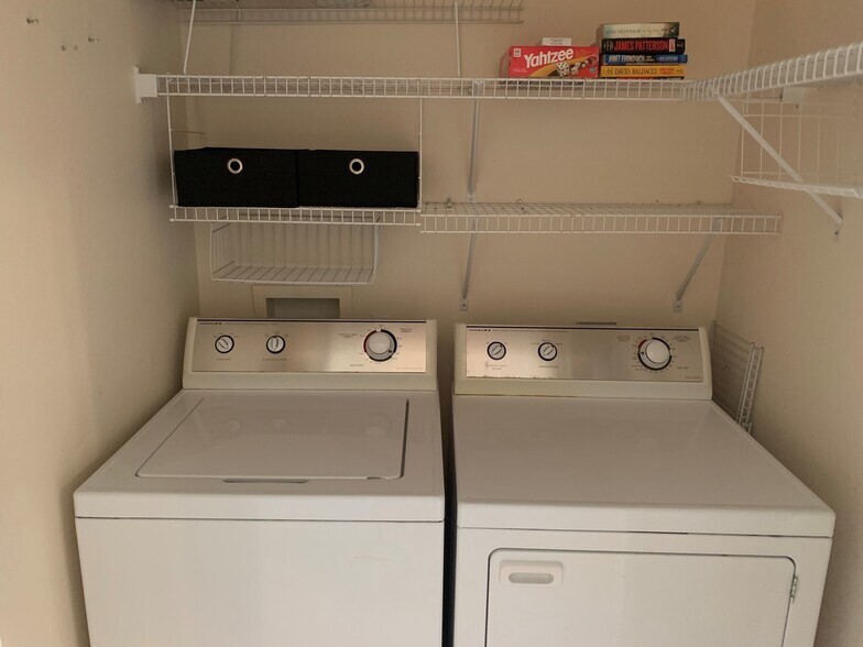 Washer-Dryer - 21361 Lancaster Run
