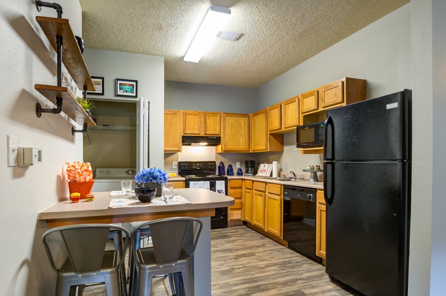 Building Photo - The Nest