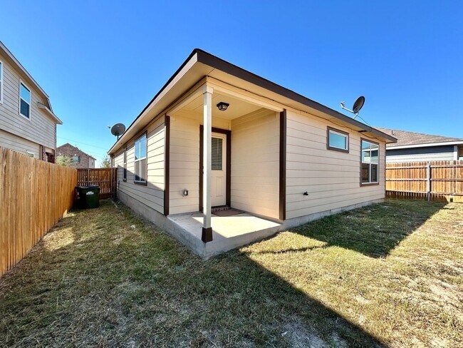 Building Photo - Move-In Ready 3-Bed, 2-Bath Home in Jarell