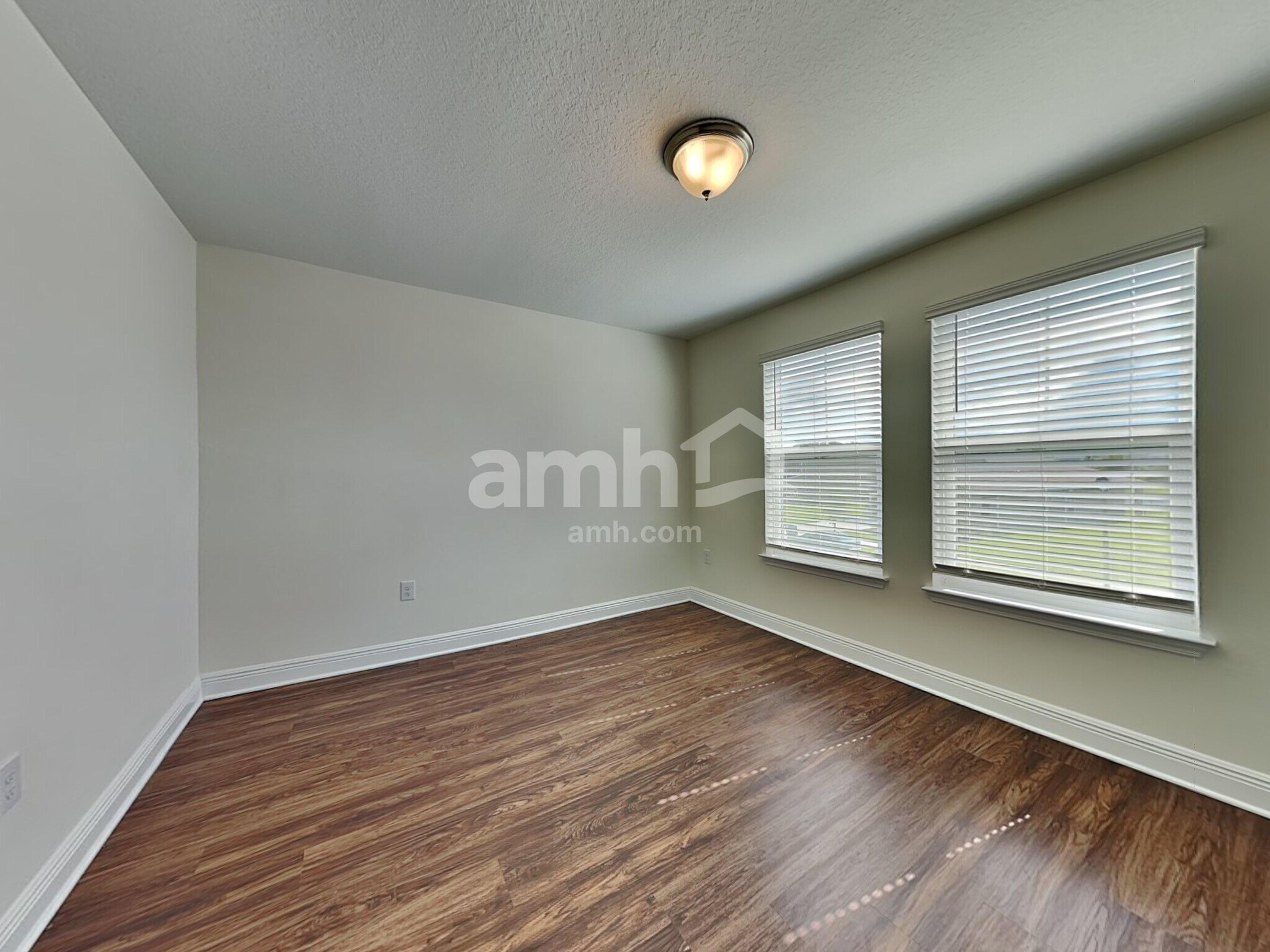 Building Photo - 20299 Calla Lily Dr
