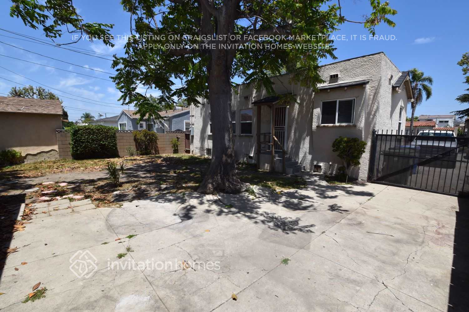Building Photo - 8947 S Denker Ave