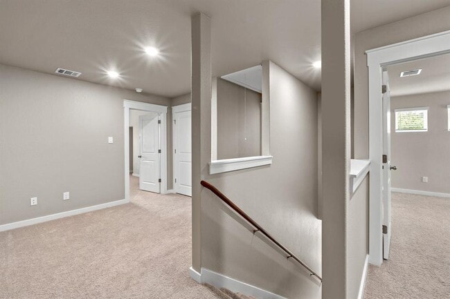Building Photo - 2251 Rocoso Trl